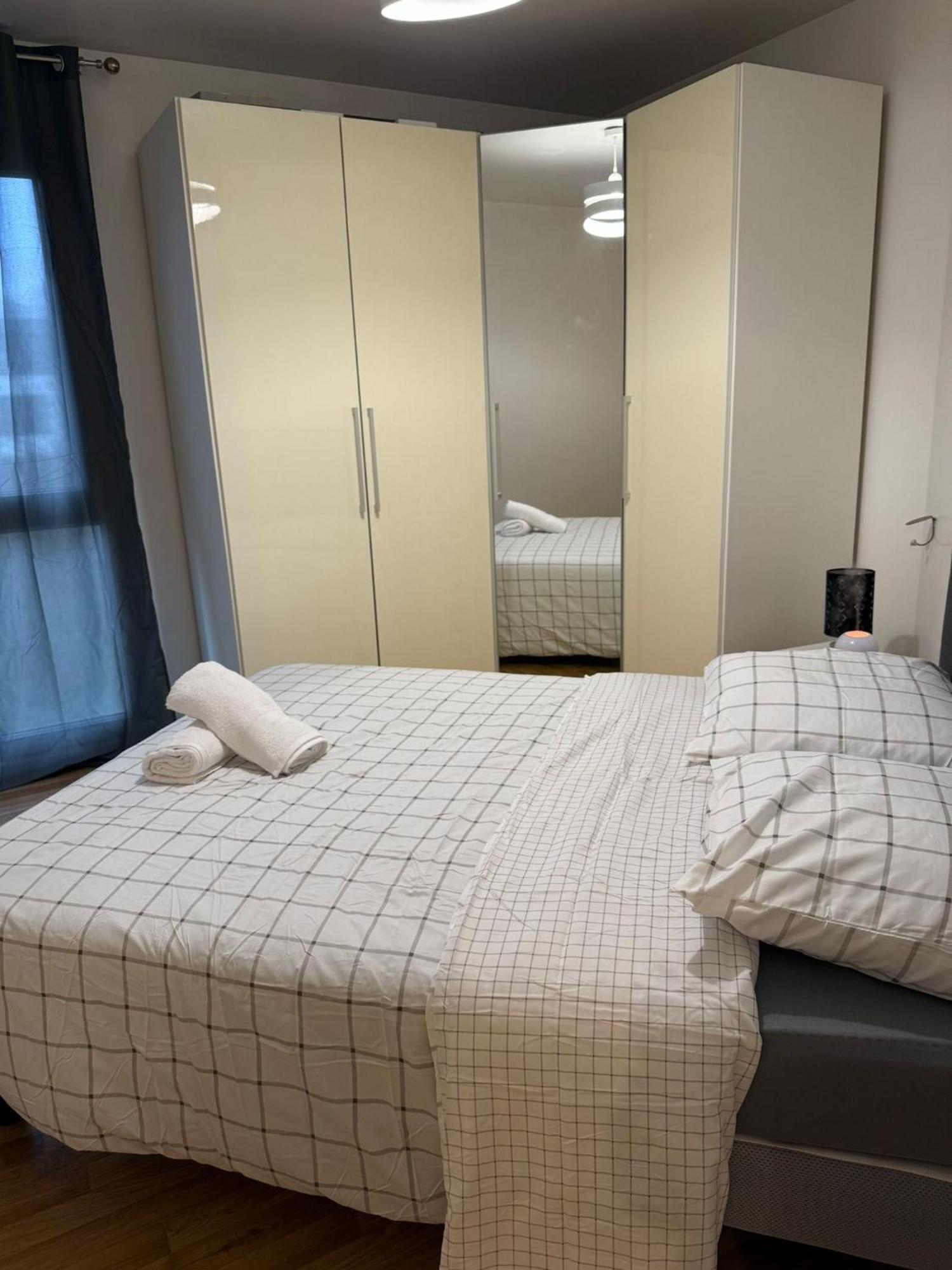 Spacieux Appartement De Charme, Pres De Paris Mantes-la-Jolie Exterior foto